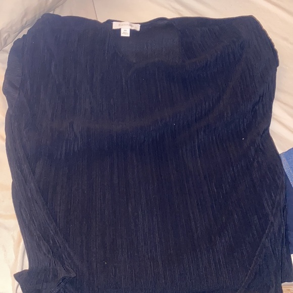 Maternity lot please look at all the photos. - Picture 9 of 9